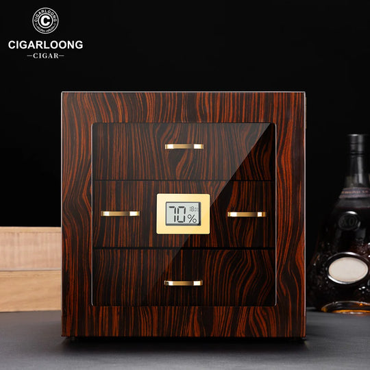 Regalis 110 – Cedar Humidor with Hygrometer, Humidifier & Transparent Window