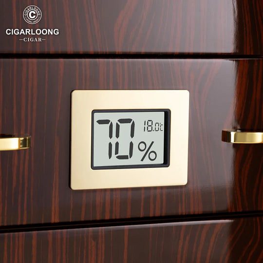 Regalis 110 – Cedar Humidor with Hygrometer, Humidifier & Transparent Window