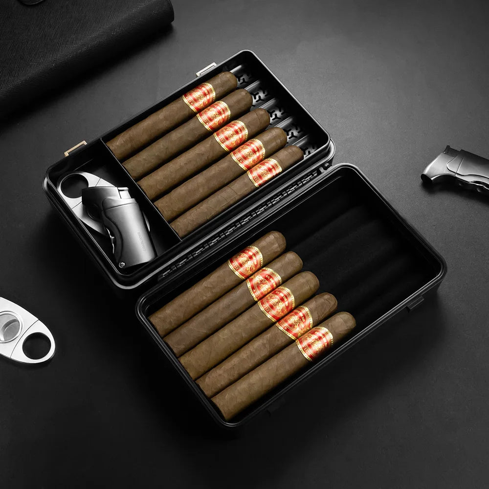 The Sentinel Portable Travel Humidor (10-Cigar Capacity)