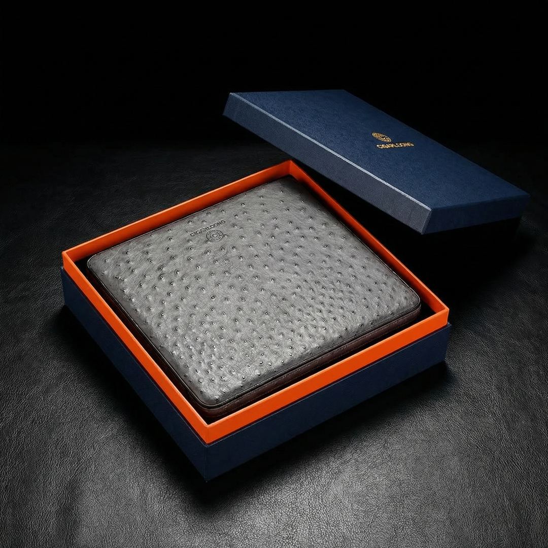 The Envoy Portable Leather Cigar Humidor