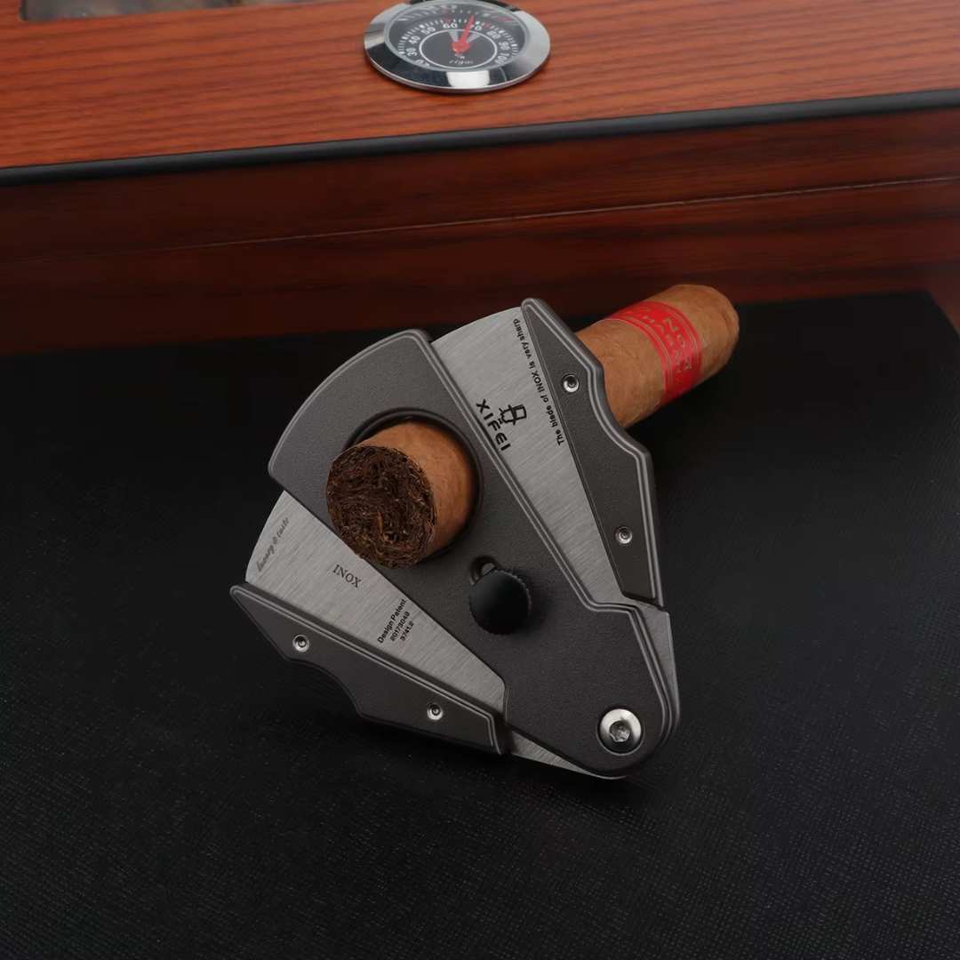 The Vanguard: Dual-Blade Guillotine Cigar Cutter