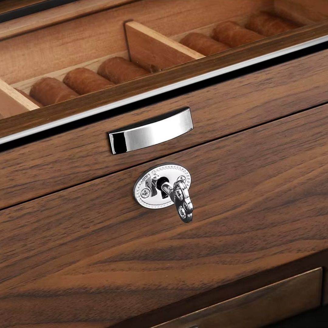 The Zenith: Glass-Top Display Humidor
