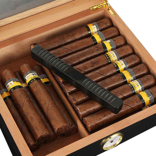 The Connoisseur's Choice: Luxurious Cigar Storage Box with Built-In Precision Hygrometer - Fits 20-30 Cigars - Fluid And Fire